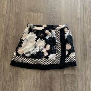 H&M printed mini skirt
